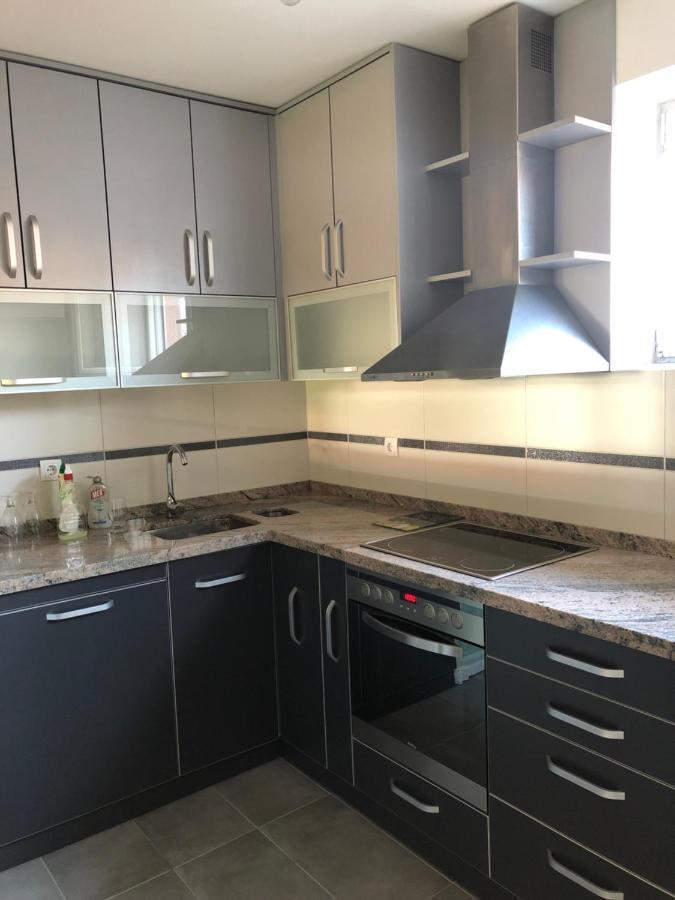 Sakota Family House Apartment Sremska Kamenica ภายนอก รูปภาพ